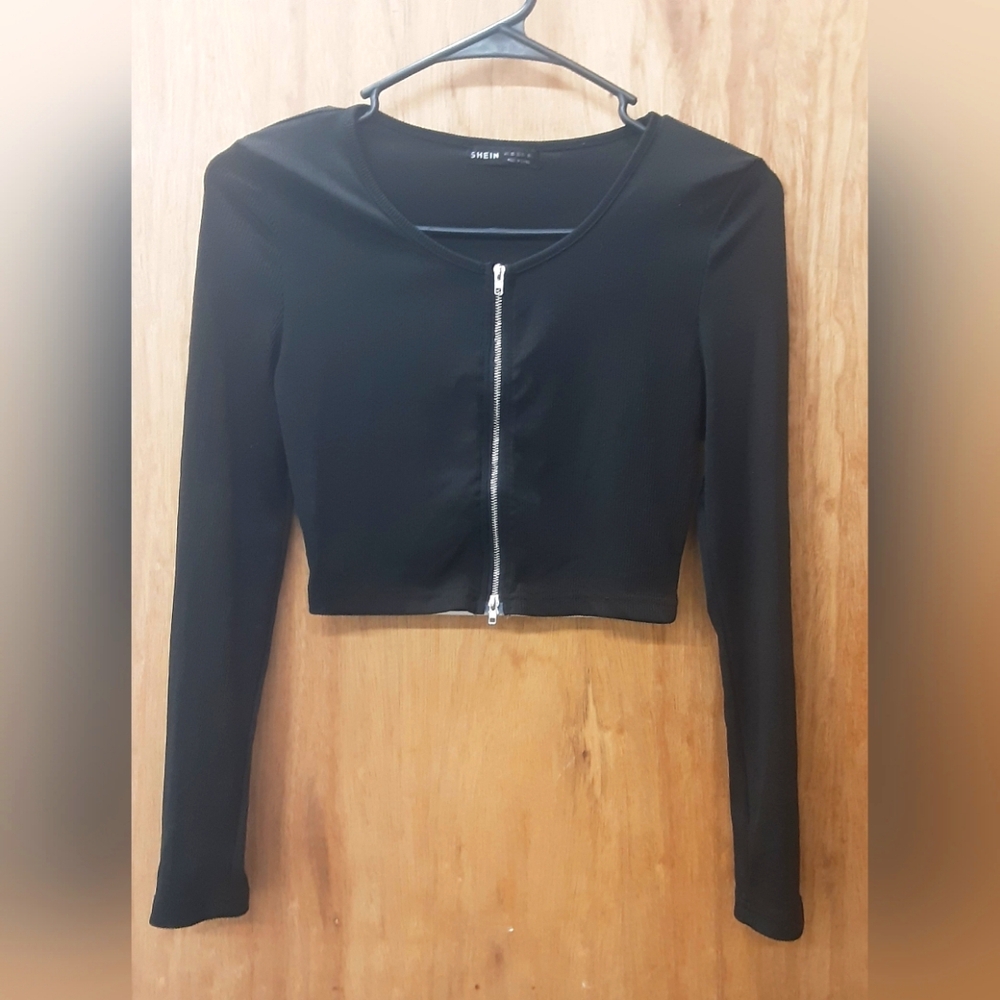 Shein Black Zip Front Crop Top. Size XS.